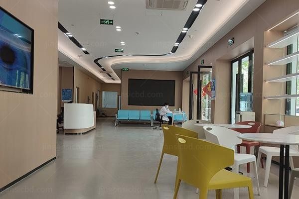 义乌光正眼科医院环境图