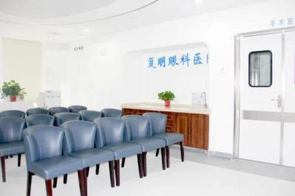 武陟复明眼科医院近视眼手术怎么样？术式全/优势突出/技术先进.jpg