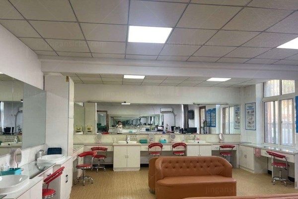 辽宁鞍山博爱眼科医院