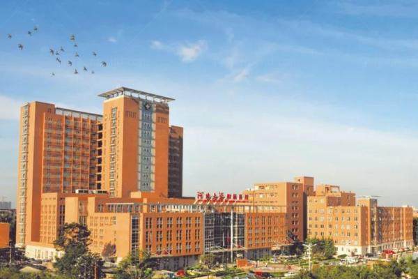 河北大学附属医院眼科角膜塑形镜多少钱？.jpg