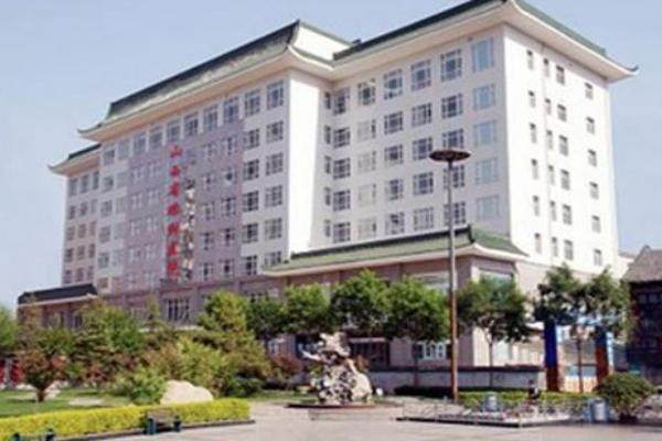 山西省眼科医院白内障手术哪个大夫好www.jingansicbd.com