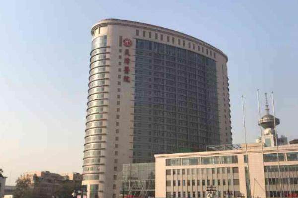 天津市天津医院眼科.jpg