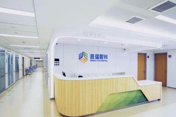 谢冰医生做近视手术怎么样www.jingansicbd.com