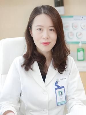 周皎洁