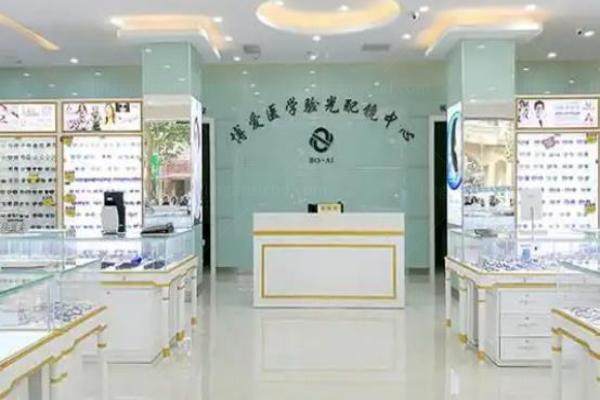 郑州博爱眼科医院是正规医院吗www.jingansicbd.com