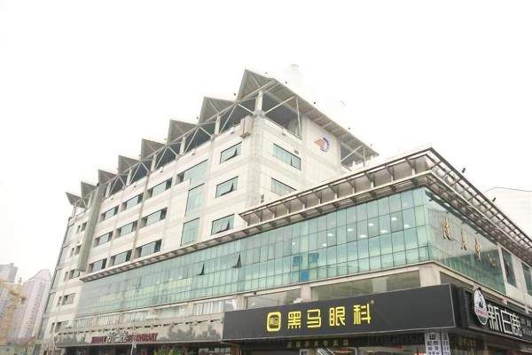 杜新华全飞秒怎么样www.jingansicbd.com