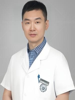 黄江泊