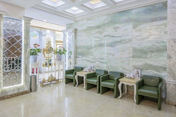 北京润美玉之光医疗美容门诊部yimei.360tulou.com.jpg