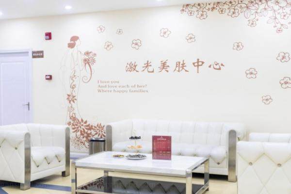 惠州叶明龙医生在哪里坐诊yimei.360tulou.com