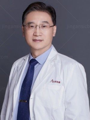 王志强