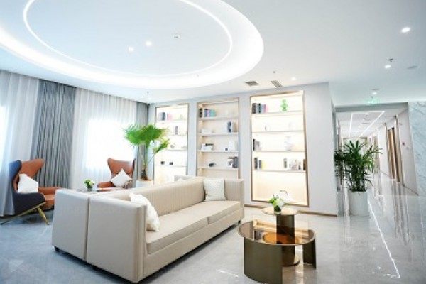 北京丽合医疗美容医院yimei.360tulou.com.jpg