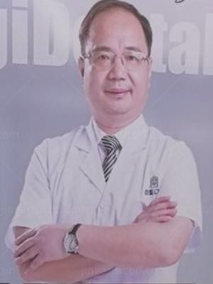 刘文彤