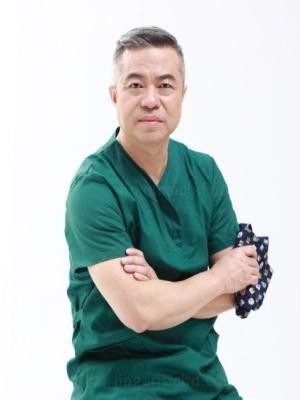 王世虎