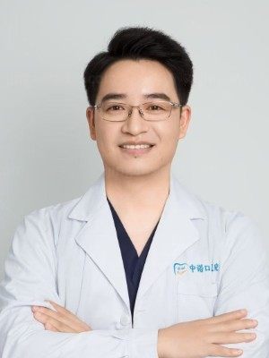 易继恩