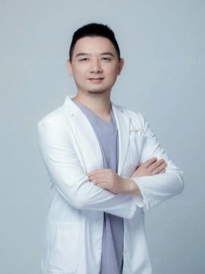李瑶