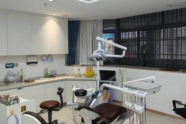 厦门登特囗腔医院价格表