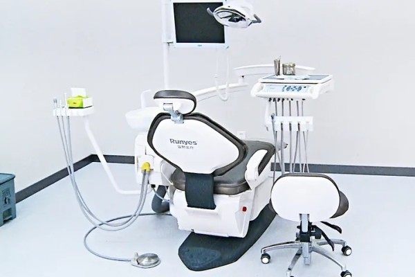 锦州京医口腔门诊部kouqiang.360tulou.com