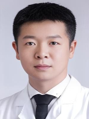 史秋宇