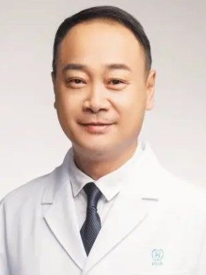 谭木楠