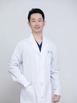 张雷