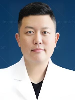 杨宇梓