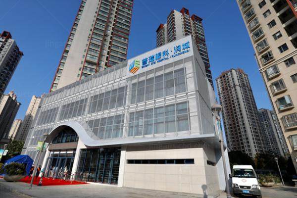 昆明市普瑞眼科哪个医生技术好.jpg