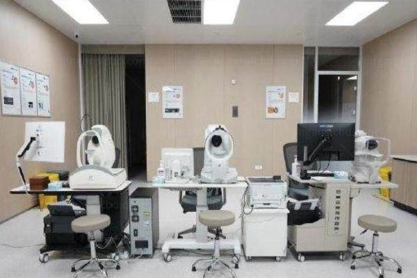 郑州中视眼科医院价格表