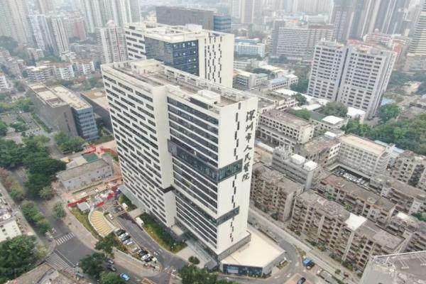深圳市人民医院眼科飞秒手术费用：半飞秒16500+/全飞秒21000+附专家介绍