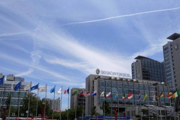 青岛燕儿岛路眼科医院怎么预约挂号？微信支付宝抢号、电话插队可约院内经验足的医生|附医院地址