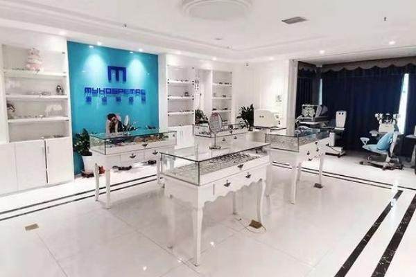 北京麦迪格眼科怎么样？近视手术9800元起、角膜塑形镜3980元起，技术好服务优口碑赞